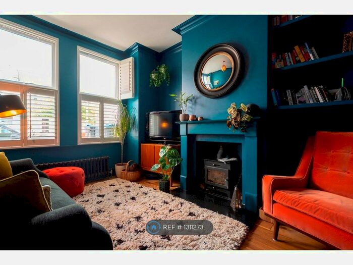 1 Bedroom Flat To Rent In Wimbledon, London SW19