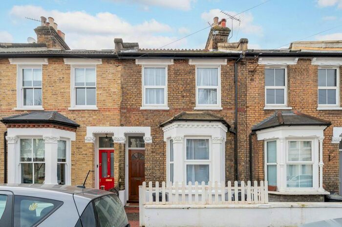 2 Bedroom Terraced House To Rent In Graveney Road, Tooting Broadway, London, SW17