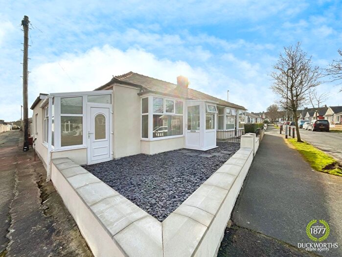 2 Bedroom Semi-Detached Bungalow To Rent In Rugby Avenue, Accrington, BB5