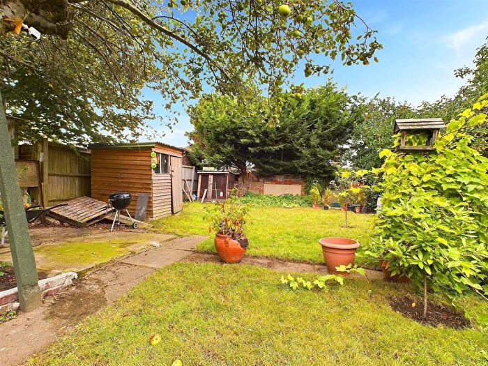 2 Bedroom Semi-Detached House For Sale In Down Street, West Molesey, KT8