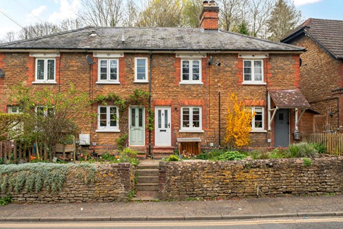 2 Bedroom Terraced House For Sale In Brighton Road, Godalming, GU7