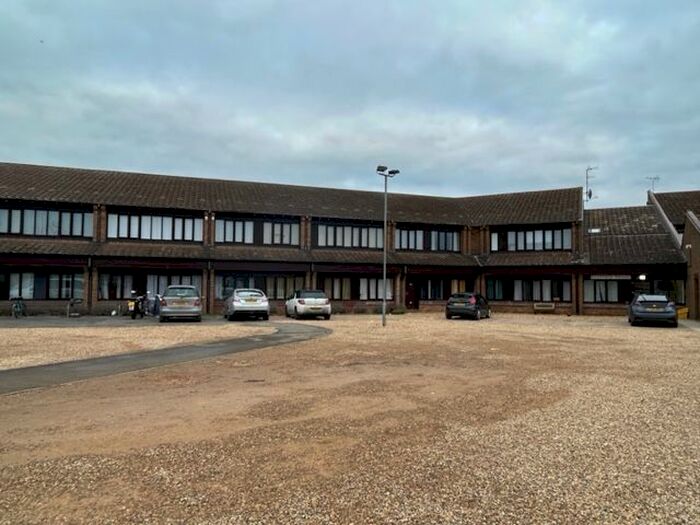 1 Bedroom Flat To Rent In Bushfield, Orton Goldhay, Peterborough, PE2