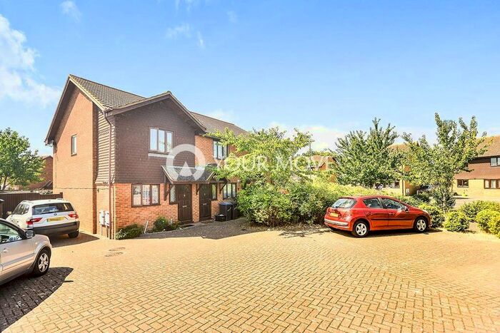 2 Bedroom End Of Terrace House To Rent In Lanfranc Road, Deal, Kent, CT14