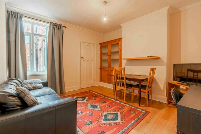 2 Bedroom Flat To Rent In &#;pppw - Valley View, Jesmond, NE2