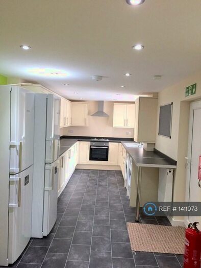 6 Bedroom Terraced House To Rent In Edinburgh Road, Kensington, Liverpool, L7
