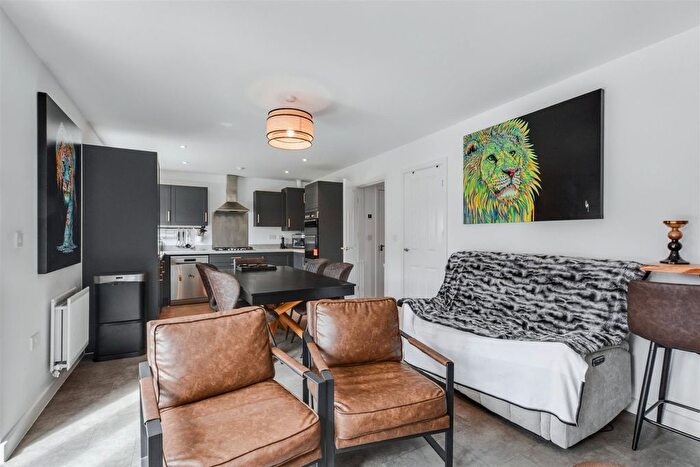 4 Bedroom Detached House For Sale In Huffer Road, Kegworth, DE74