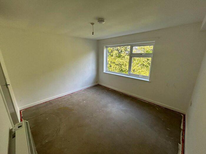 1 Bedroom Flat To Rent In Craigmont Court, West Avenue, Benton, NE12