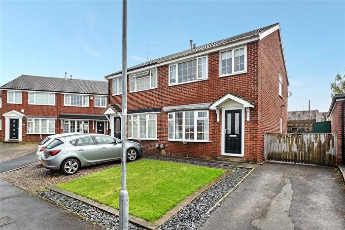 3 Bedroom Semi Detached House For Sale In The Oval, Rothwell, Leeds, West Yorkshire, LS26