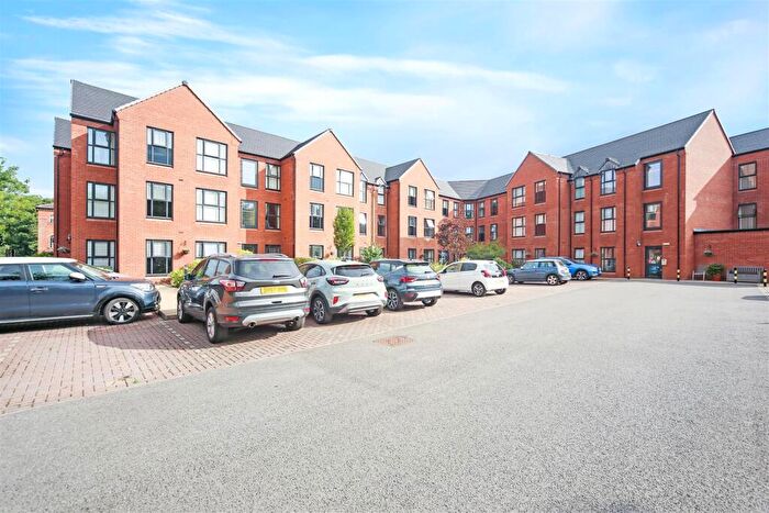 2 Bedroom Apartment For Sale In Milward Place, Clive Road, Redditch, Worcestershire, B97
