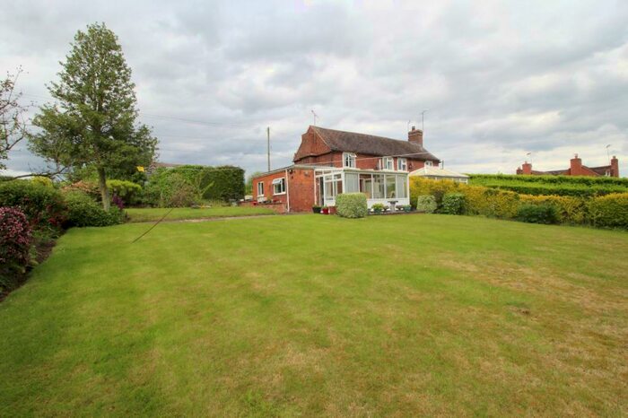 2 Bedroom Semi-Detached House For Sale In Comhampton, Dunhampton, Stourport-on-Severn, Worcestershire, DY13