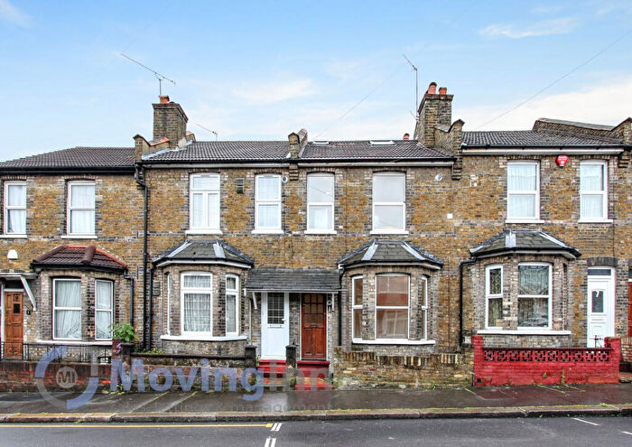 6 Bedroom Terraced House To Rent In Latimer Road, Croydon, Surrey, CR0