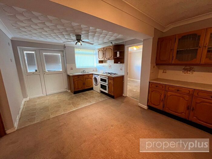 3 Bedroom End Terrace House For Sale In Lloyd Street, Pentre, Rhonnda Cynon Taff, CF41