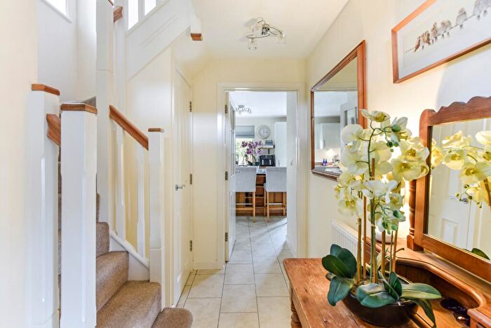 4 Bedroom Detached House For Sale In Swanmore, SO32