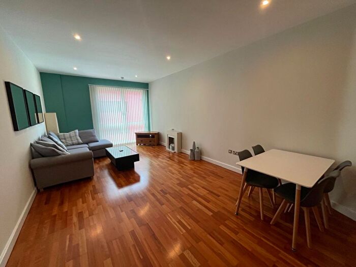 2 Bedroom Flat To Rent In The Base, Birmingham, B16