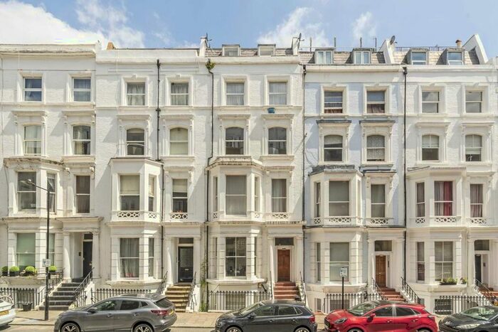 1 Bedroom Flat To Rent In Hatherley Grove, London, W2