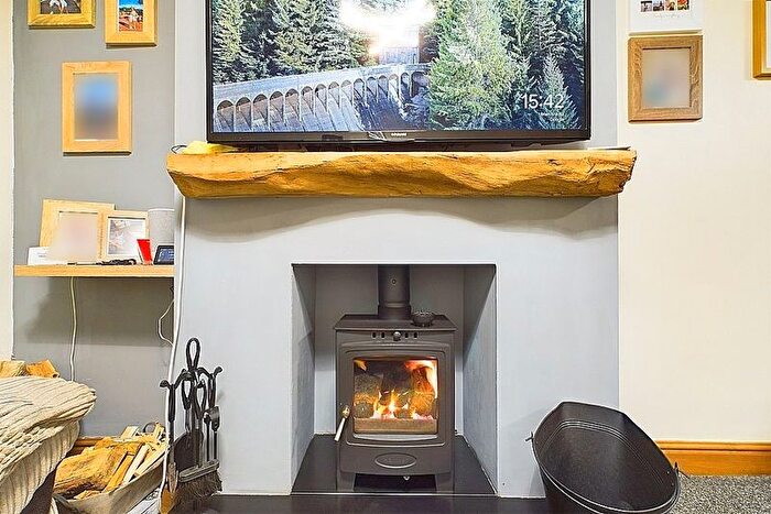 3 Bedroom End Of Terrace House For Sale In Main Street, Frizington, CA26