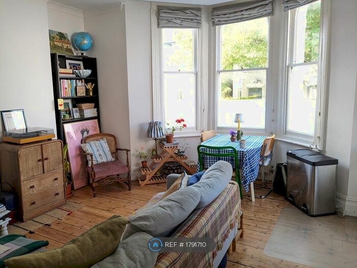 1 Bedroom Flat To Rent In Wandsworth Common, London, SW17