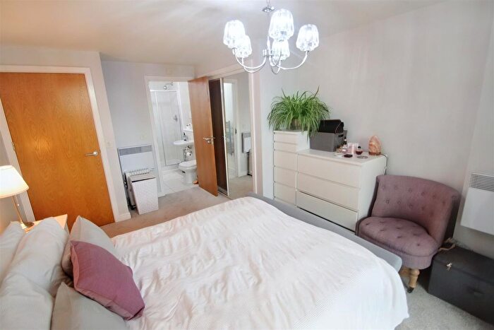 1 Bedroom Flat For Sale In Holliday Street, Birmingham, B1