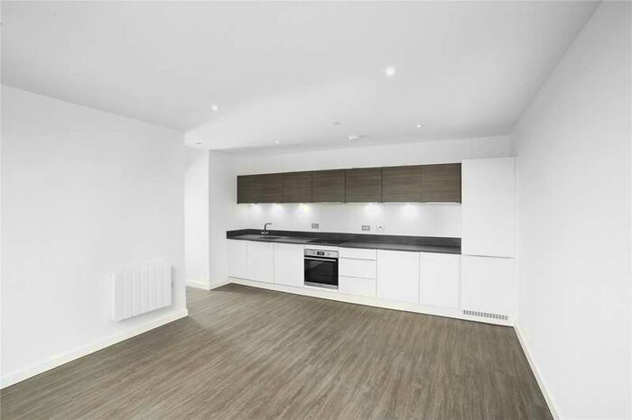1 Bedroom Apartment To Rent In High Road, Whetstone, London, N20