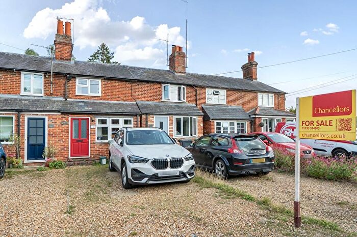 2 Bedroom Cottage For Sale In Milton Village, Oxfordshire, OX14