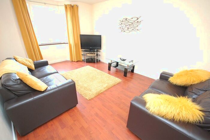 2 Bedroom Apartment To Rent In Erroll Street, City Centre, Aberdeen, AB24