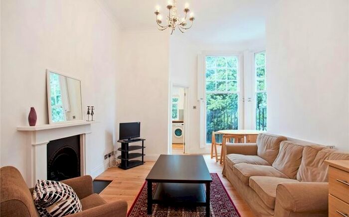 2 Bedroom Flat To Rent In Randolph Avenue, London, W9