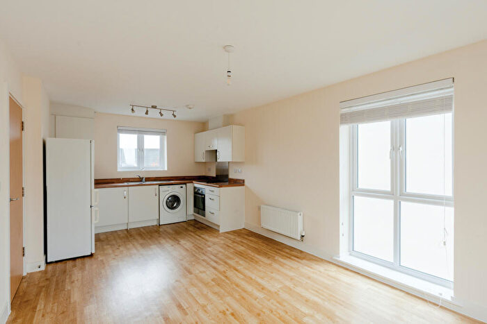 2 Bedroom Flat For Sale In Bushy Road, Charlton Hayes, Bristol, BS34