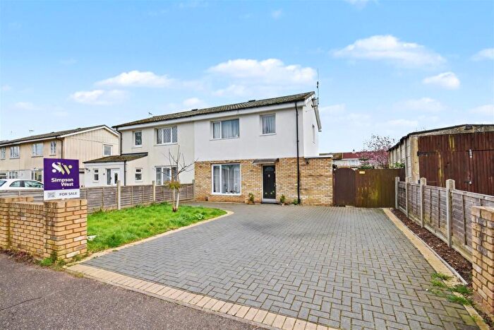 3 Bedroom Semi Detached House For Sale In , Nithsdale Road, Corby, NN17