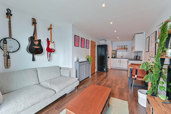 1 Bedroom Flat For Sale In East Carriage House, Woolwich Riverside, London, SE18