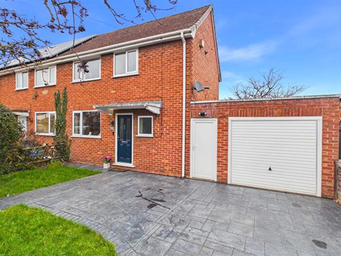 2 Bedroom Semi Detached House For Sale In Brooklands Park, Longlevens, Gloucester, GL2
