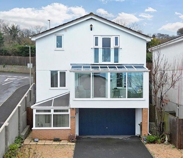 5 Bedroom Detached House For Sale In Cedar Close, Teignmouth, TQ14