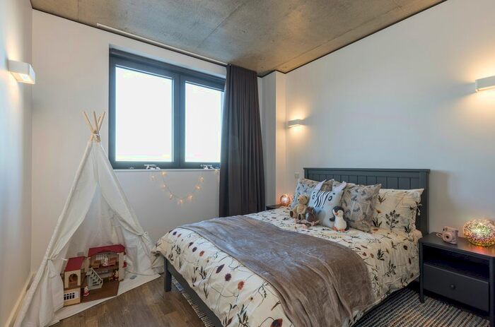 3 Bedroom Flat To Rent In Repton Gardens, Wembley Park, HA9