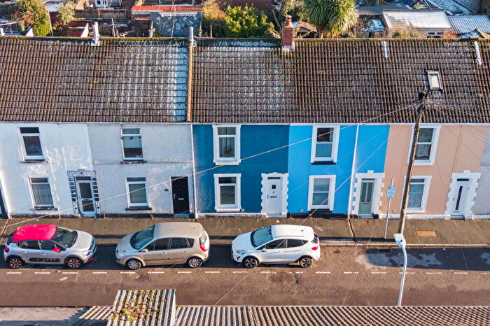 2 Bedroom Terraced House For Sale In Catherine Street, Swansea, SA1