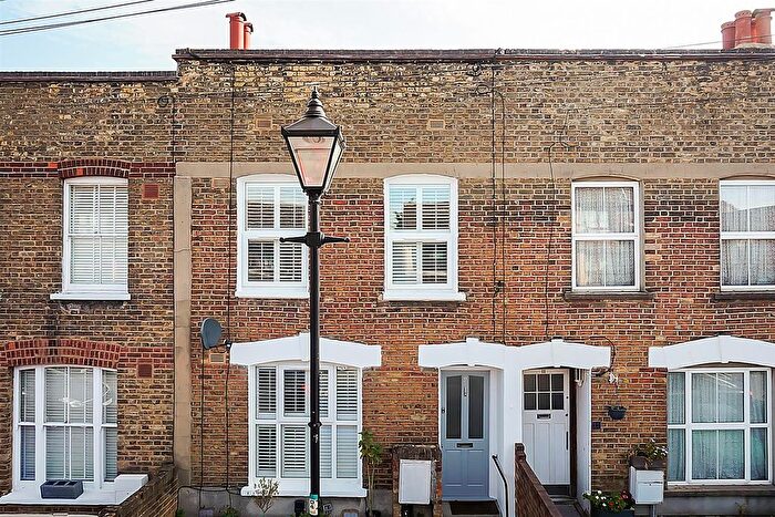 3 Bedroom Terraced House To Rent In Howbury Road, London, SE15