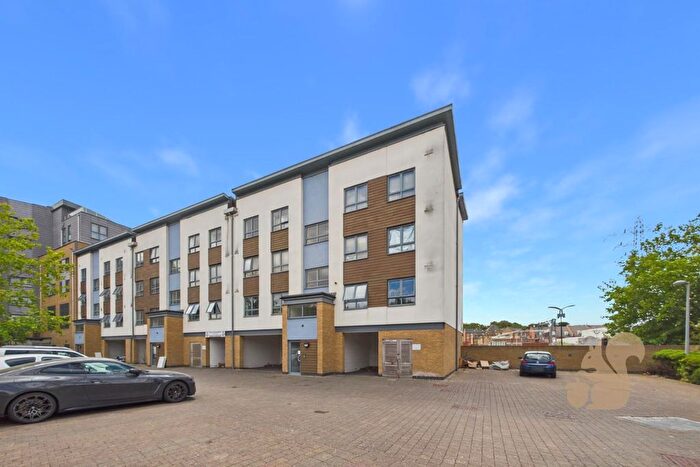 2 Bedroom Flat To Rent In Ballantyne Drive, Colchester, CO2
