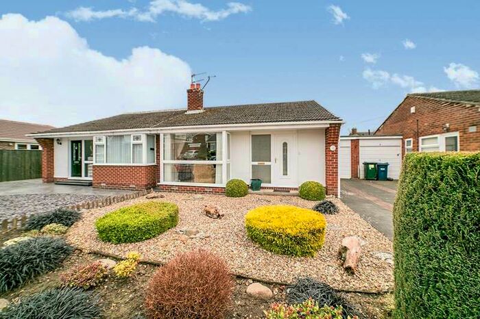 2 Bedroom Semi-Detached Bungalow To Rent In Northfield Close, Whickham, Newcastle Upon Tyne, Tyne And Wear, NE16