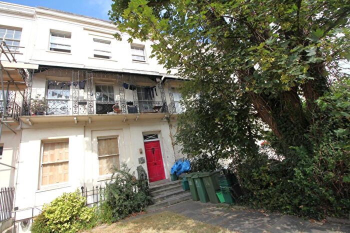 1 Bedroom Apartment To Rent In Evesham Road, Cheltenham, Gloucestershire, GL52