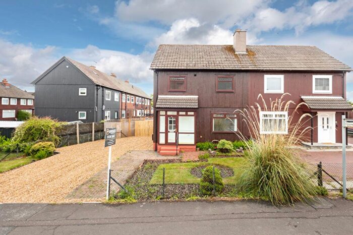 3 Bedroom Semi-Detached House For Sale In Race Road, Bathgate, EH48