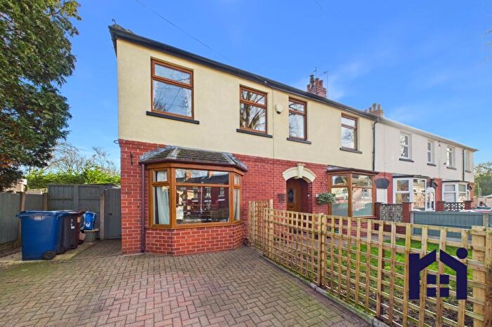 4 Bedroom Semi Detached House For Sale In Balcarres Road, Leyland, PR25