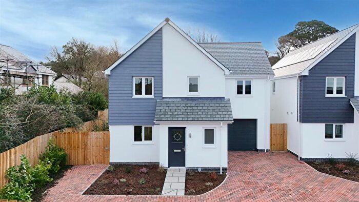 4 Bedroom Detached House For Sale In Evergreen Way, Barnstaple, EX32