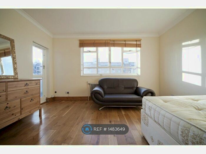 4 Bedroom Flat To Rent In Coleridge House, London, SW1V