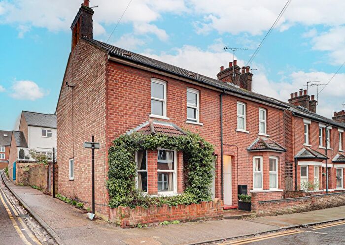 3 Bedroom End Terrace House To Rent In Pageant Road, St. Albans, St Albans, AL1