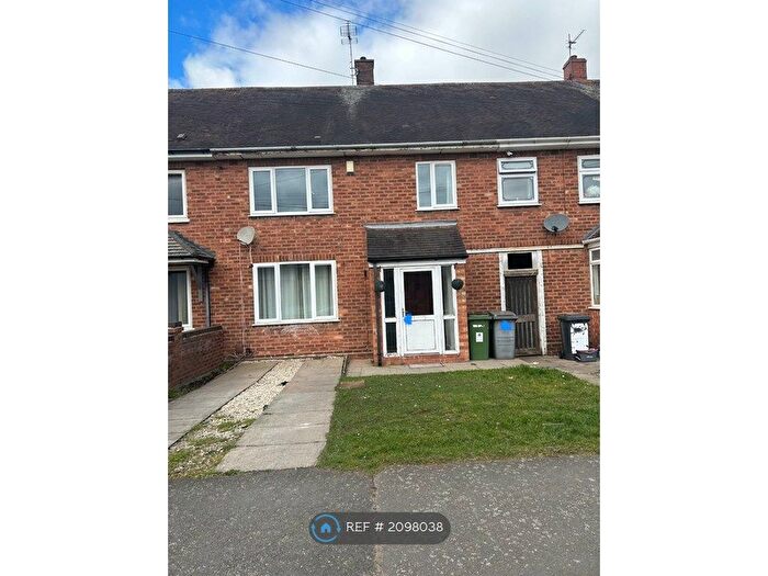 3 Bedroom Terraced House To Rent In Northwood Park Road, Wolverhampton, WV10