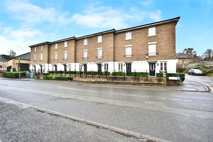 4 Bedroom Terraced House For Sale In Bridgeside Mews, Maidstone, Kent, ME15