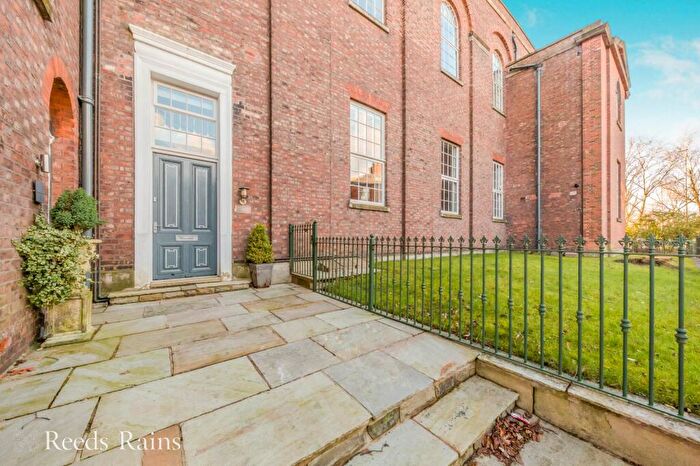 1 Bedroom Apartment To Rent In James Street, Macclesfield, Cheshire, SK11