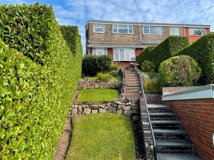 3 Bedroom Semi-Detached House To Rent In Washerwall Lane, Werrington, Stoke-On-Trent, ST9