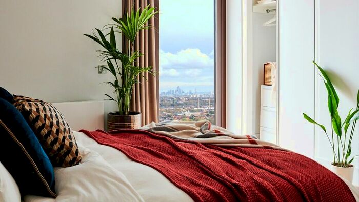 2 Bedroom Flat To Rent In Park Lane, Wembley, Middlesex, HA9