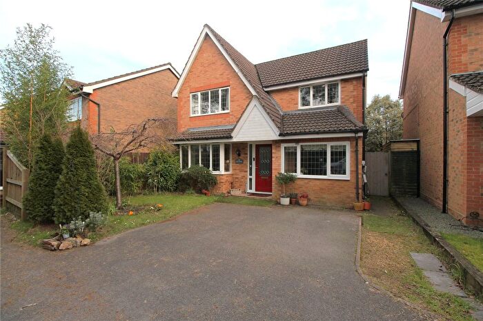 4 Bedroom Detached House To Rent In Maple Leaf Drive, Bordon, Hampshire, GU35