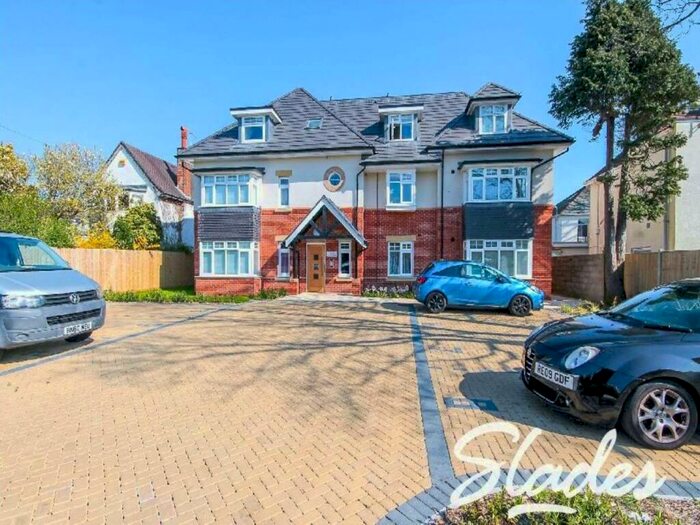 2 Bedroom Apartment To Rent In Ascham Road, Bournemouth, Dorset, BH8