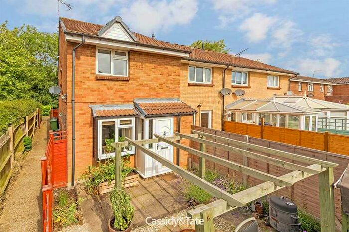 1 Bedroom Semi-Detached House To Rent In Harness Way, Jersey Farm, St Albans, AL4